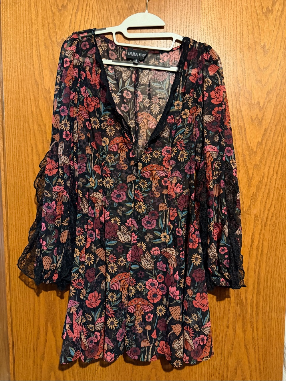 Current Mood Black Floral V-Neck Long Sleeve Tunic with Pink & Rust Accents